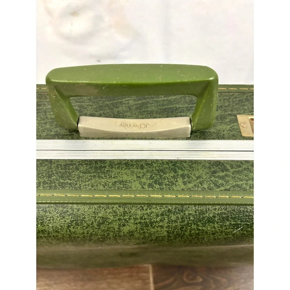 Vintage Green Hard-Shell Suitcase
